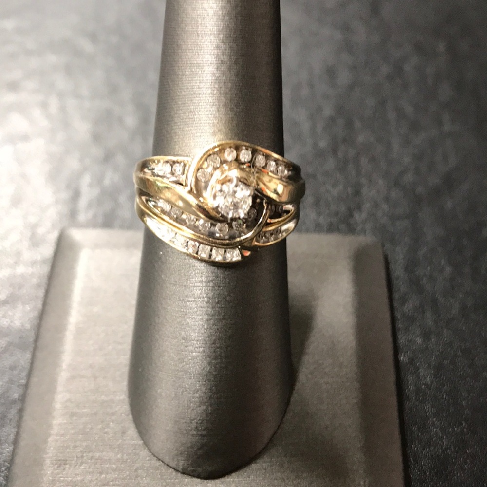 10k Diamonds Wedding Set (2pc)